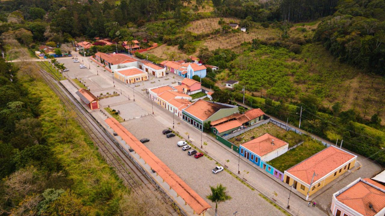 Pousada Vale Dos Jacus Guararema Exterior foto