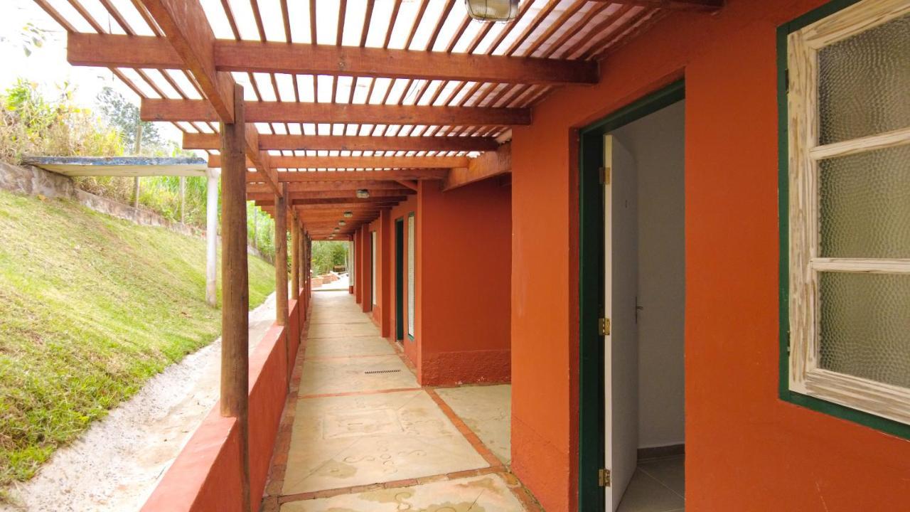Pousada Vale Dos Jacus Guararema Exterior foto